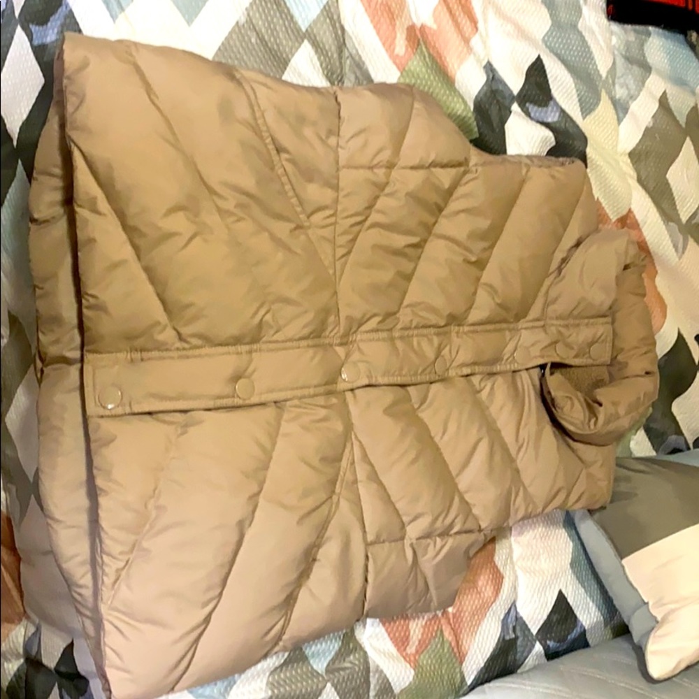 Tan vest
